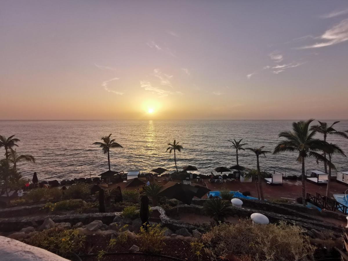 Home2Book Paradise Costa Adeje, Pool Playa Feñabe 외부 사진