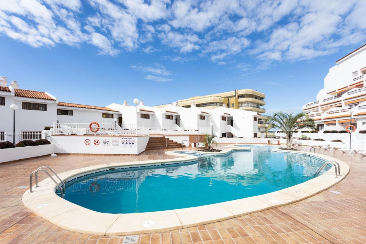 Home2Book Paradise Costa Adeje, Pool Playa Feñabe 외부 사진